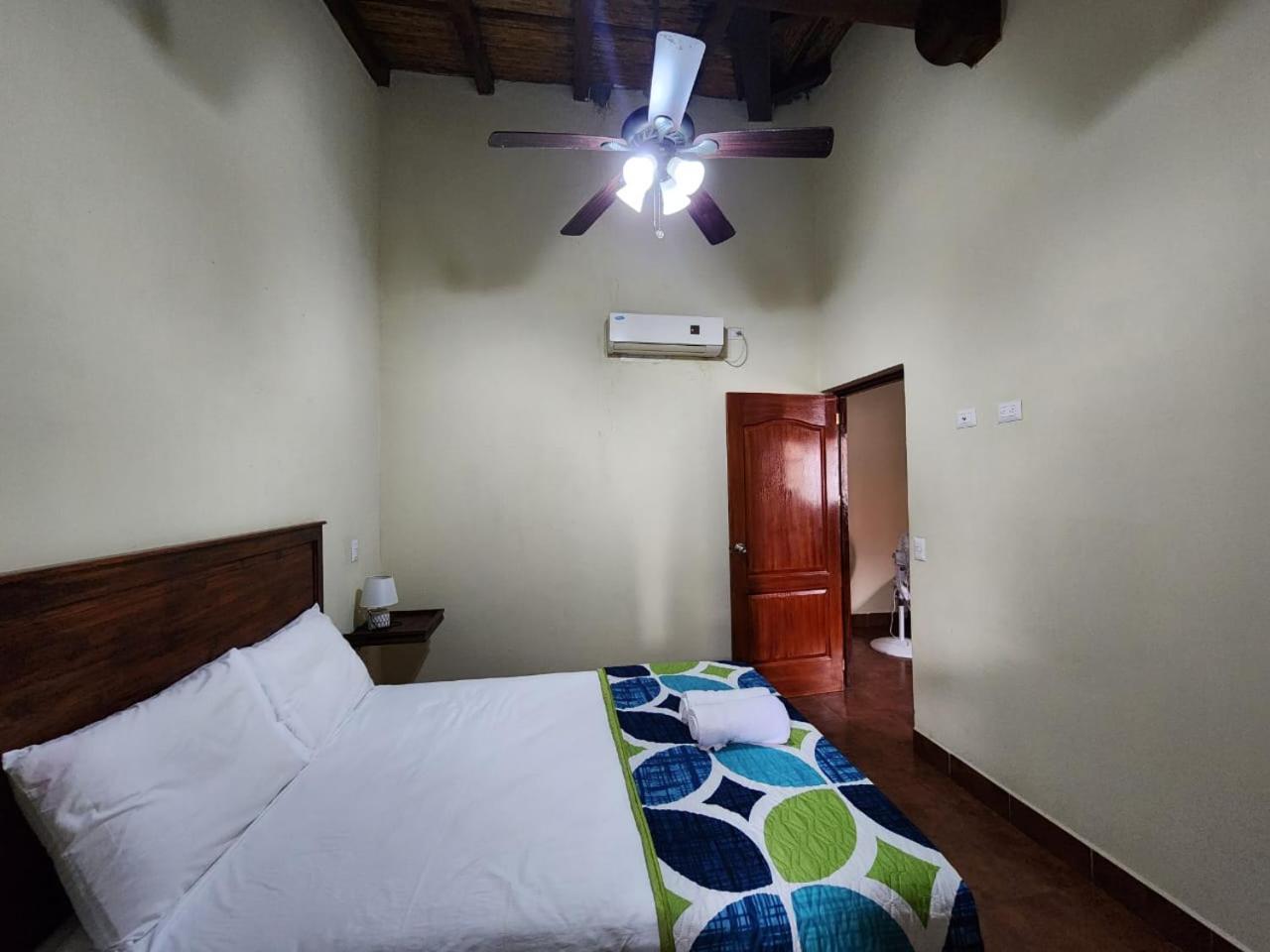 גרנאדה Casona Macondo מראה חיצוני תמונה